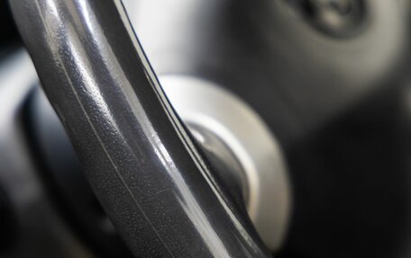 Scion xB II рестайлинг, 2004 год, 638 000 рублей, 30 фотография