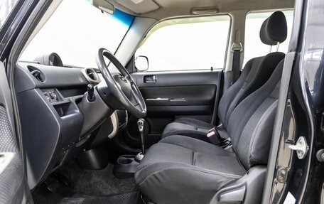 Scion xB II рестайлинг, 2004 год, 638 000 рублей, 29 фотография