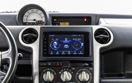 Scion xB II рестайлинг, 2004 год, 638 000 рублей, 20 фотография