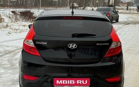 Hyundai Solaris II рестайлинг, 2013 год, 725 000 рублей, 6 фотография