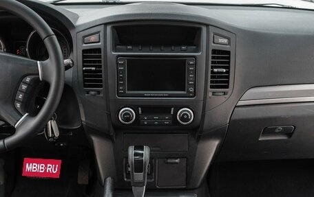 Mitsubishi Pajero IV, 2011 год, 1 699 000 рублей, 13 фотография