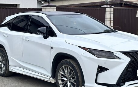 Lexus RX IV рестайлинг, 2017 год, 4 300 000 рублей, 4 фотография