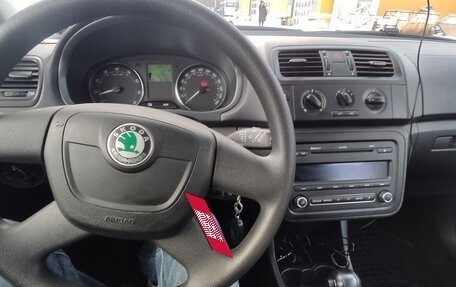 Skoda Fabia II, 2013 год, 690 000 рублей, 9 фотография