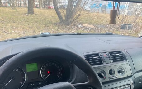 Skoda Fabia II, 2014 год, 890 000 рублей, 11 фотография