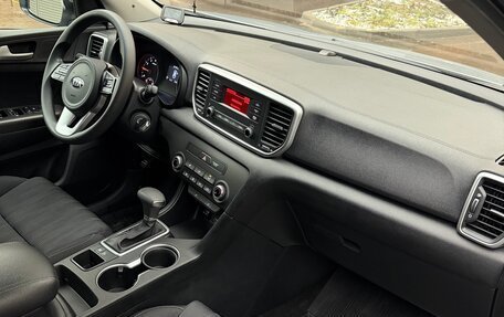 KIA Sportage IV рестайлинг, 2020 год, 2 650 000 рублей, 8 фотография