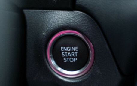 Toyota RAV4, 2025 год, 4 690 000 рублей, 31 фотография