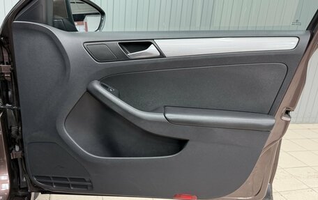 Volkswagen Jetta VI, 2015 год, 1 450 000 рублей, 14 фотография