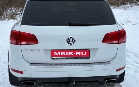 Volkswagen Touareg III, 2013 год, 2 500 000 рублей, 4 фотография