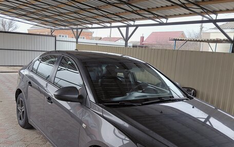 Chevrolet Cruze II, 2011 год, 630 000 рублей, 2 фотография