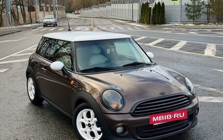 MINI Hatch, 2011 год, 970 000 рублей, 3 фотография