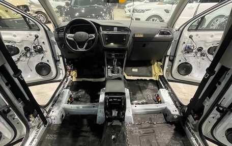 Volkswagen Tiguan II, 2021 год, 3 750 000 рублей, 23 фотография