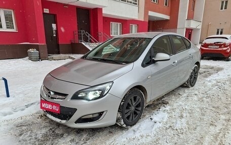 Opel Astra J, 2012 год, 500 000 рублей, 1 фотография