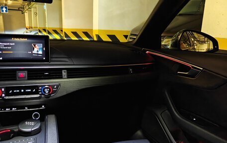 Audi A4, 2019 год, 3 860 000 рублей, 17 фотография