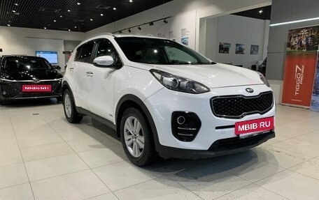 KIA Sportage IV рестайлинг, 2017 год, 1 800 000 рублей, 3 фотография