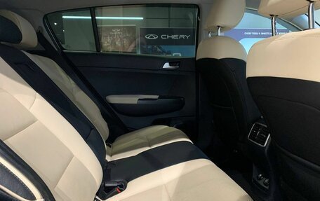 KIA Sportage IV рестайлинг, 2017 год, 1 800 000 рублей, 13 фотография