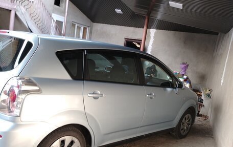 Toyota Corolla Verso I, 2005 год, 630 000 рублей, 4 фотография