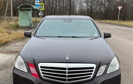 Mercedes-Benz E-Класс, 2010 год, 1 250 000 рублей, 1 фотография