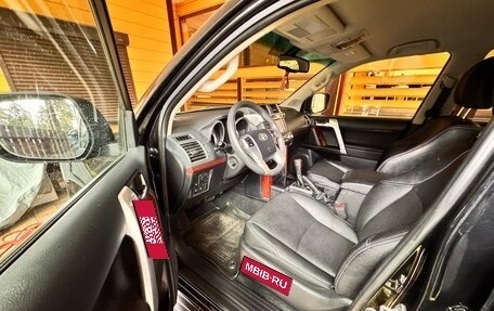 Toyota Land Cruiser Prado 150 рестайлинг 2, 2016 год, 4 850 000 рублей, 1 фотография