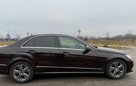 Mercedes-Benz E-Класс, 2010 год, 1 250 000 рублей, 4 фотография
