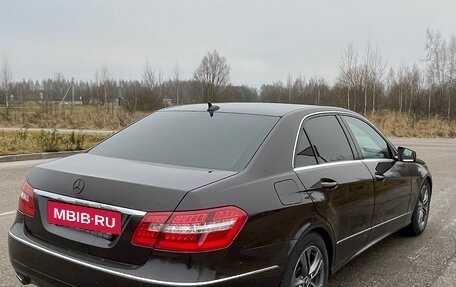 Mercedes-Benz E-Класс, 2010 год, 1 250 000 рублей, 10 фотография
