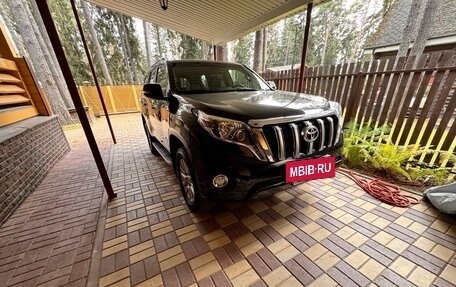 Toyota Land Cruiser Prado 150 рестайлинг 2, 2016 год, 4 850 000 рублей, 6 фотография