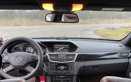 Mercedes-Benz E-Класс, 2010 год, 1 250 000 рублей, 21 фотография