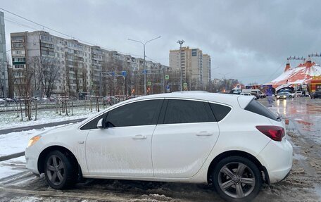 Opel Astra J, 2011 год, 3 фотография