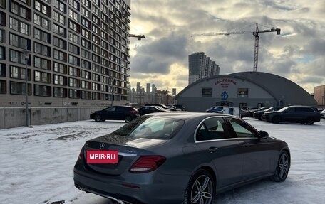 Mercedes-Benz E-Класс, 2019 год, 3 450 000 рублей, 7 фотография