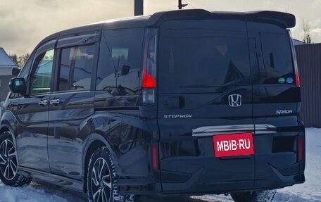 Honda Stepwgn IV, 2016 год, 2 150 000 рублей, 3 фотография