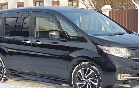 Honda Stepwgn IV, 2016 год, 2 150 000 рублей, 12 фотография