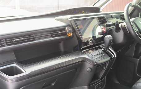 Honda Stepwgn IV, 2016 год, 2 150 000 рублей, 40 фотография