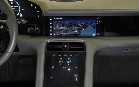 Porsche Taycan I, 2020 год, 7 350 000 рублей, 17 фотография