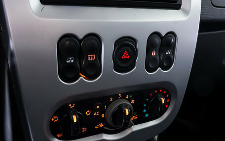 Renault Sandero I, 2011 год, 579 000 рублей, 16 фотография