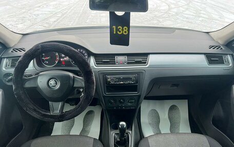 Skoda Rapid I, 2015 год, 689 000 рублей, 15 фотография