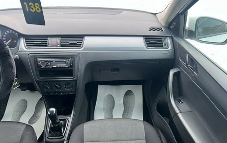 Skoda Rapid I, 2015 год, 689 000 рублей, 19 фотография