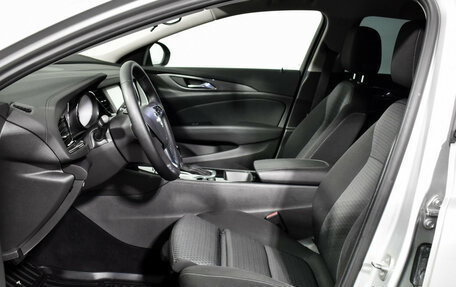 Opel Insignia II рестайлинг, 2020 год, 1 637 900 рублей, 10 фотография