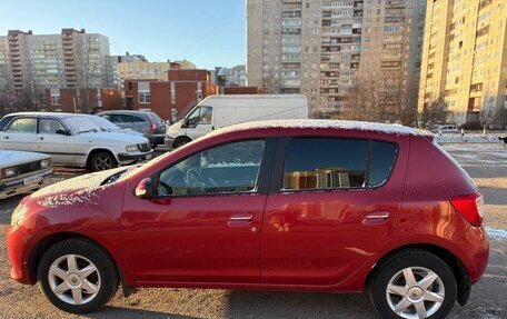 Renault Sandero II рестайлинг, 2014 год, 635 000 рублей, 3 фотография