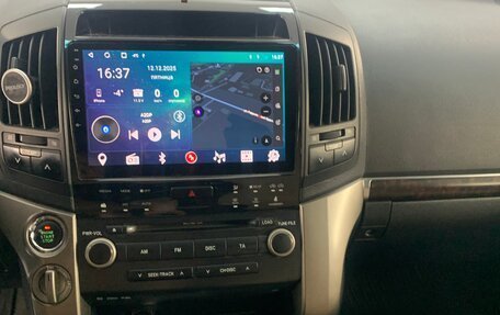 Toyota Land Cruiser 200, 2009 год, 2 600 000 рублей, 7 фотография