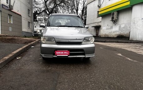 Nissan Cube II, 2002 год, 200 000 рублей, 2 фотография