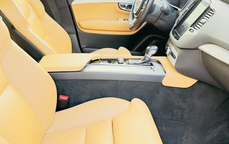 Volvo XC90 II рестайлинг, 2018 год, 3 490 000 рублей, 15 фотография