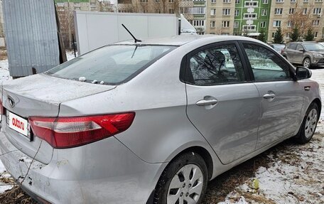 KIA Rio III рестайлинг, 2013 год, 890 000 рублей, 3 фотография