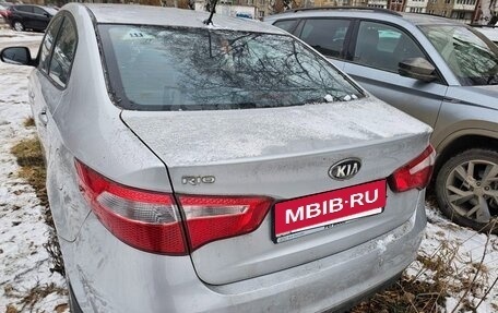 KIA Rio III рестайлинг, 2013 год, 890 000 рублей, 2 фотография