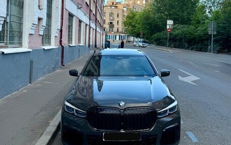 BMW 7 серия, 2019 год, 9 850 000 рублей, 3 фотография