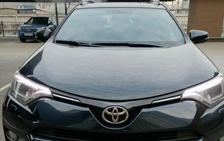 Toyota RAV4, 2019 год, 2 960 000 рублей, 4 фотография