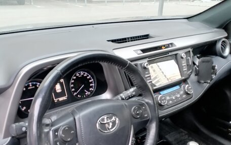Toyota RAV4, 2019 год, 2 960 000 рублей, 9 фотография