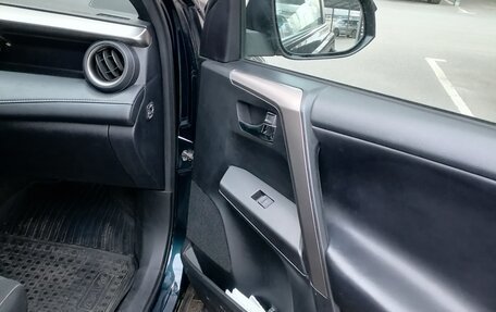 Toyota RAV4, 2019 год, 2 960 000 рублей, 7 фотография