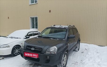 Hyundai Tucson III, 2007 год, 940 000 рублей, 2 фотография