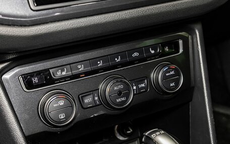 Volkswagen Tiguan II, 2017 год, 2 449 000 рублей, 22 фотография