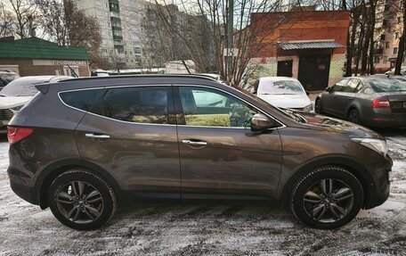 Hyundai Santa Fe III рестайлинг, 2013 год, 1 880 000 рублей, 2 фотография