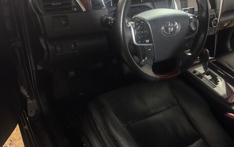 Toyota Camry, 2013 год, 1 900 000 рублей, 5 фотография